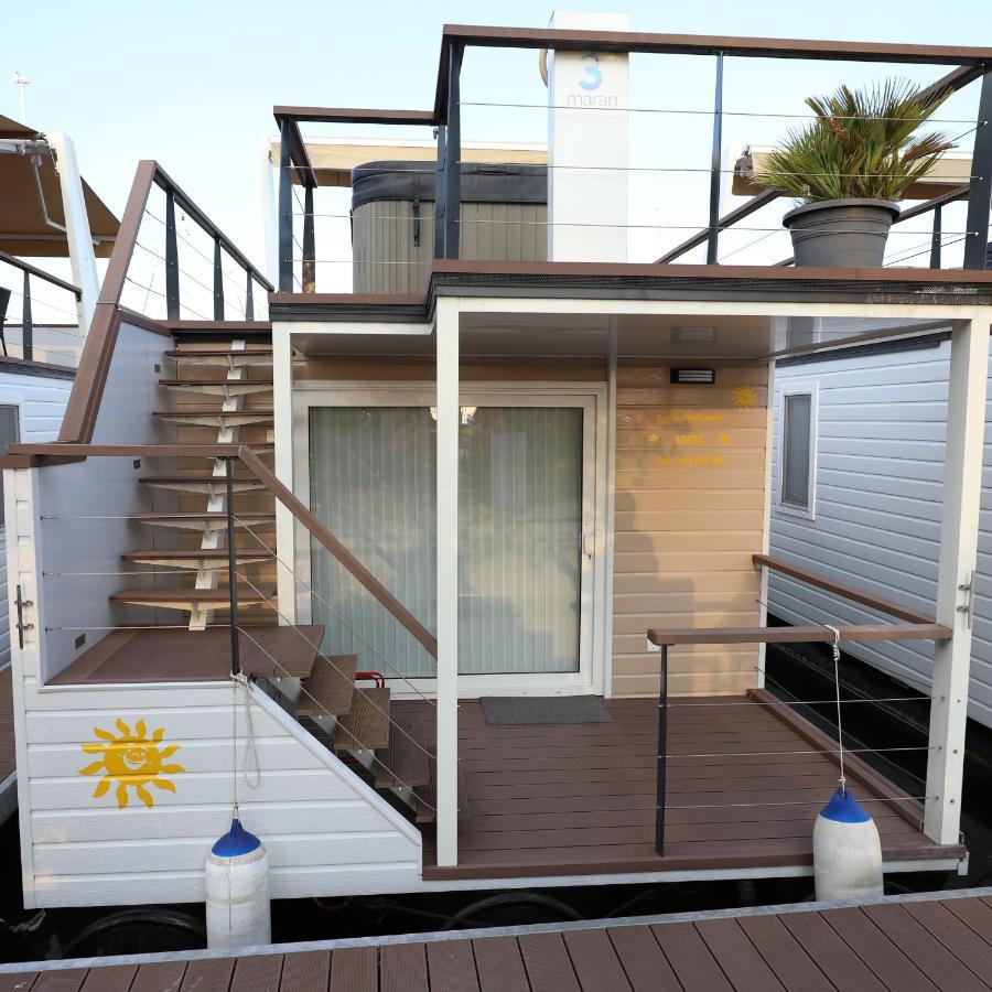 דירות בפורטורוז Floating Sea House Soncek מראה חיצוני תמונה