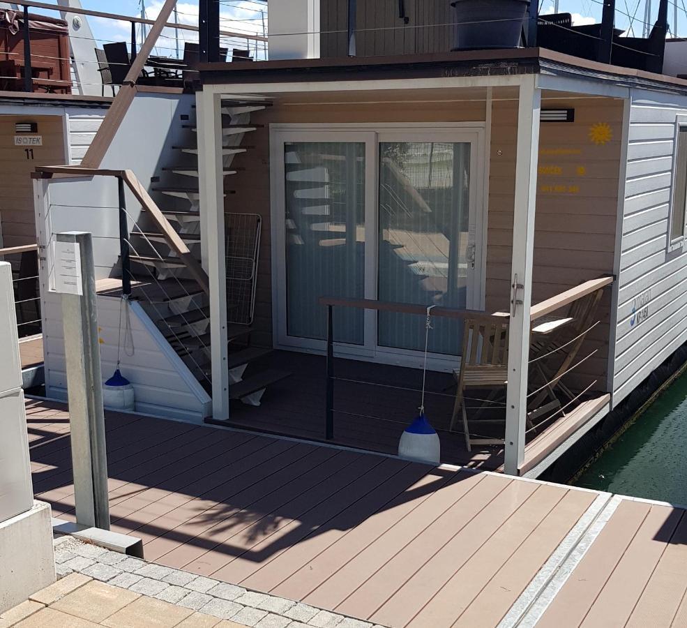 דירות בפורטורוז Floating Sea House Soncek מראה חיצוני תמונה
